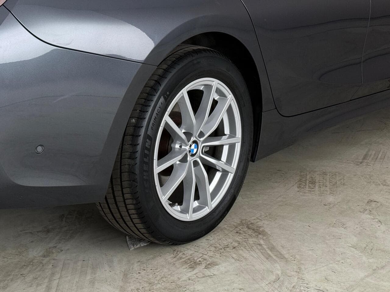 BMW 3 Series thumbnail Wheel