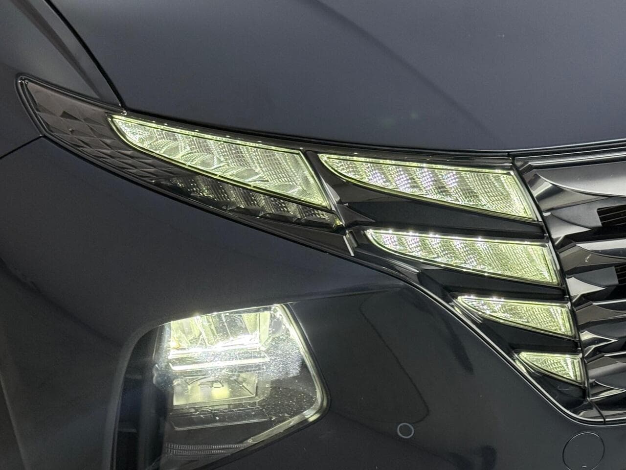 Hyundai TUCSON thumbnail Lights Front