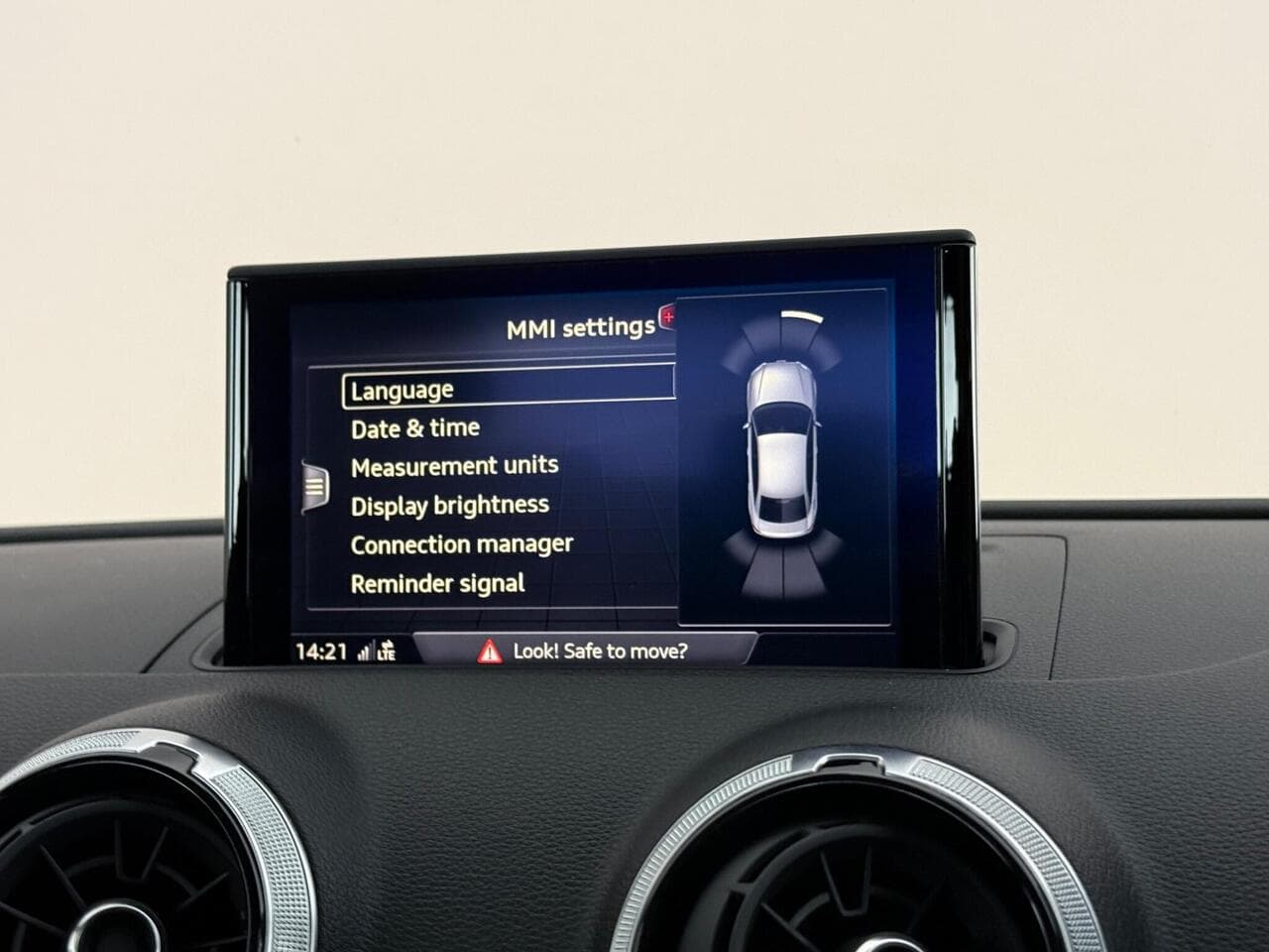 Audi A3 thumbnail Infotainment System