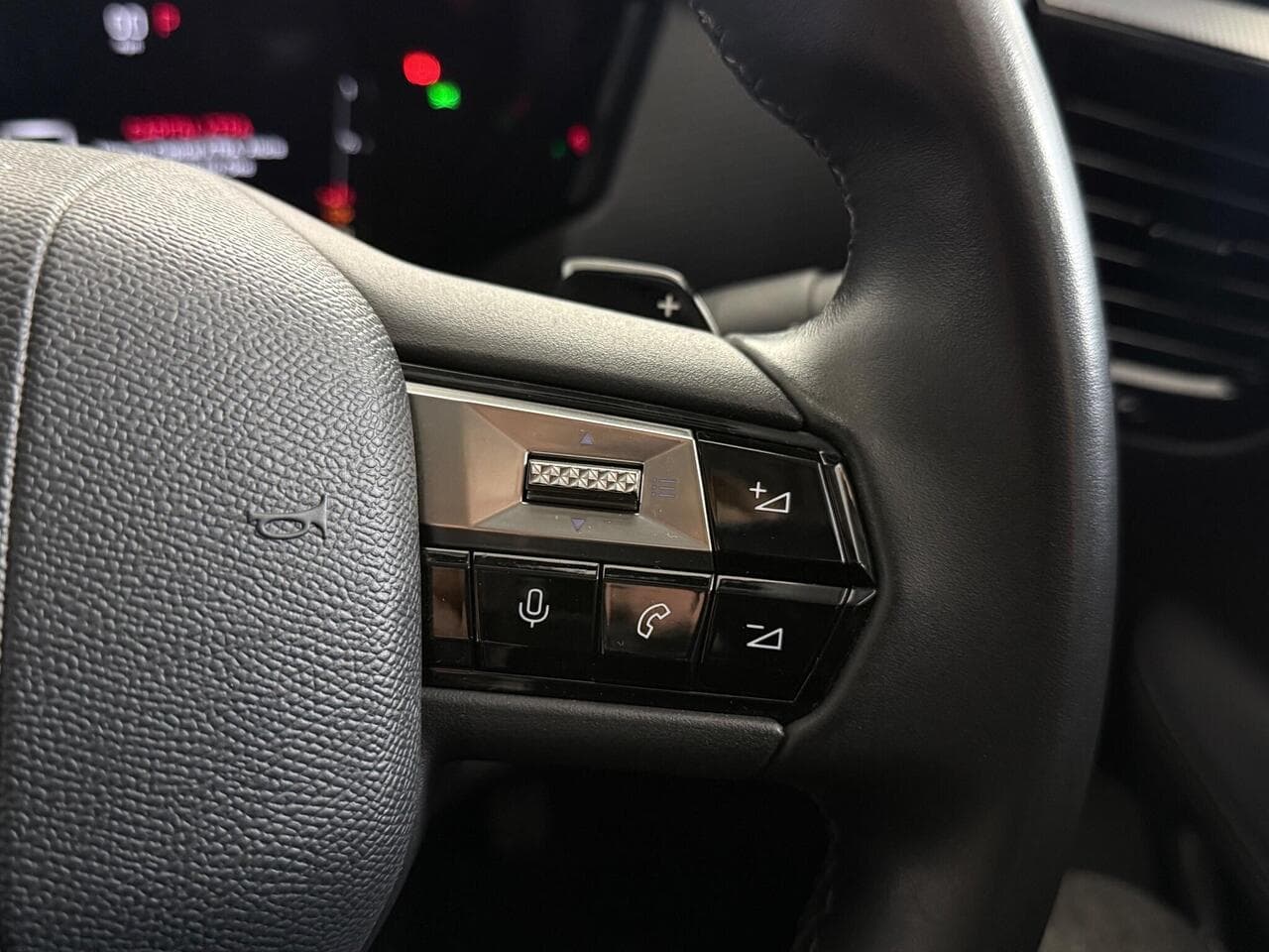 DS AUTOMOBILES DS 4 thumbnail Misc Controls