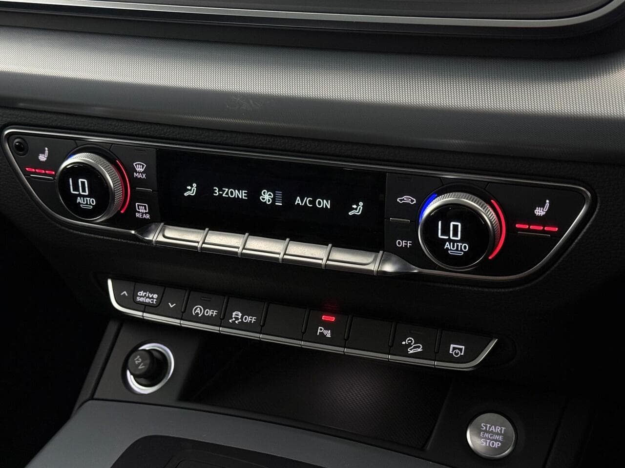 Audi Q5 thumbnail Misc Controls