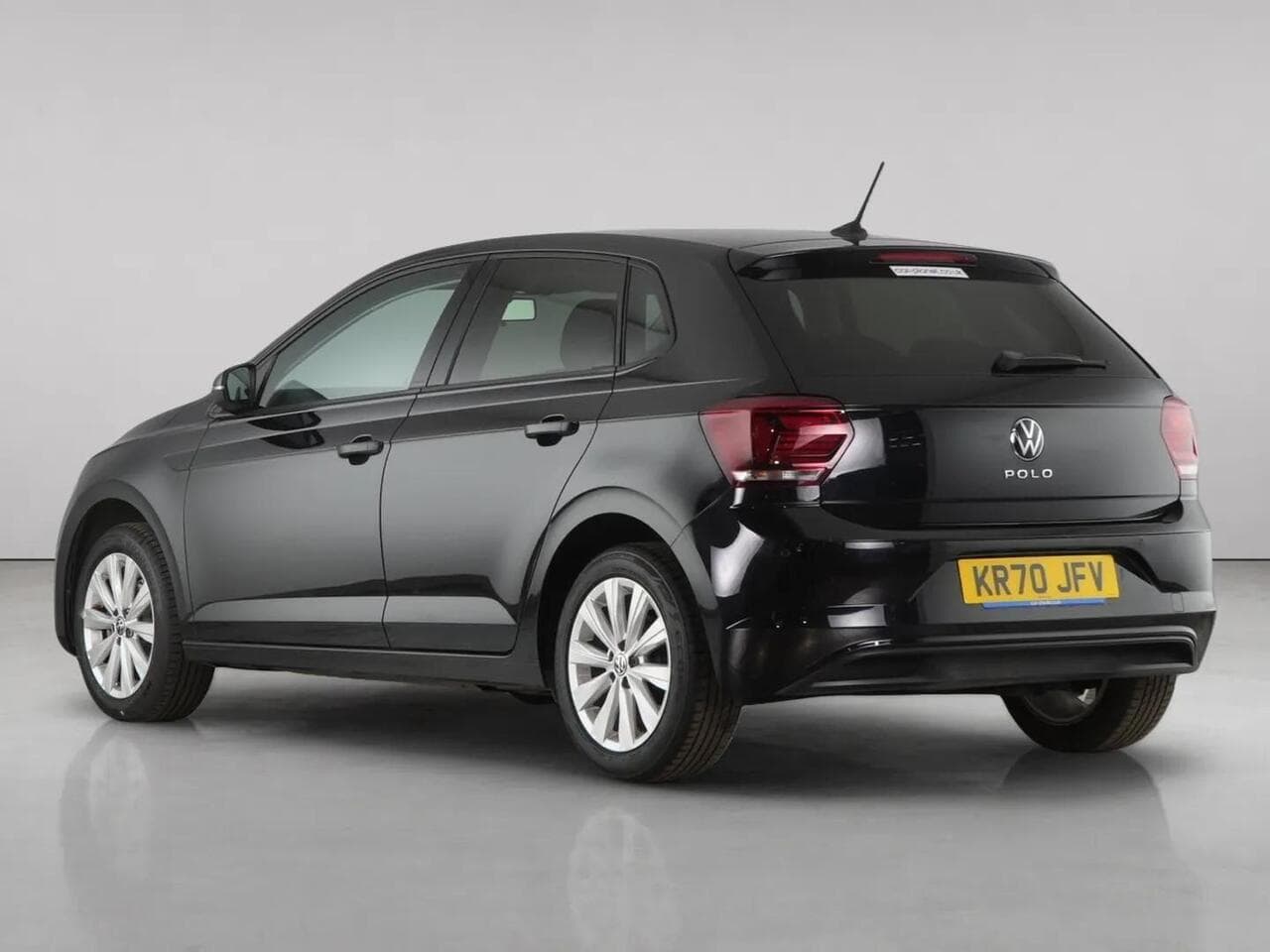 Volkswagen Polo thumbnail Rear Left