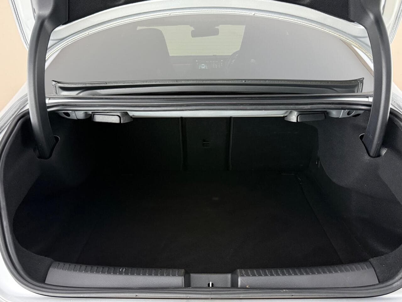 Mercedes-Benz CLA thumbnail Boot