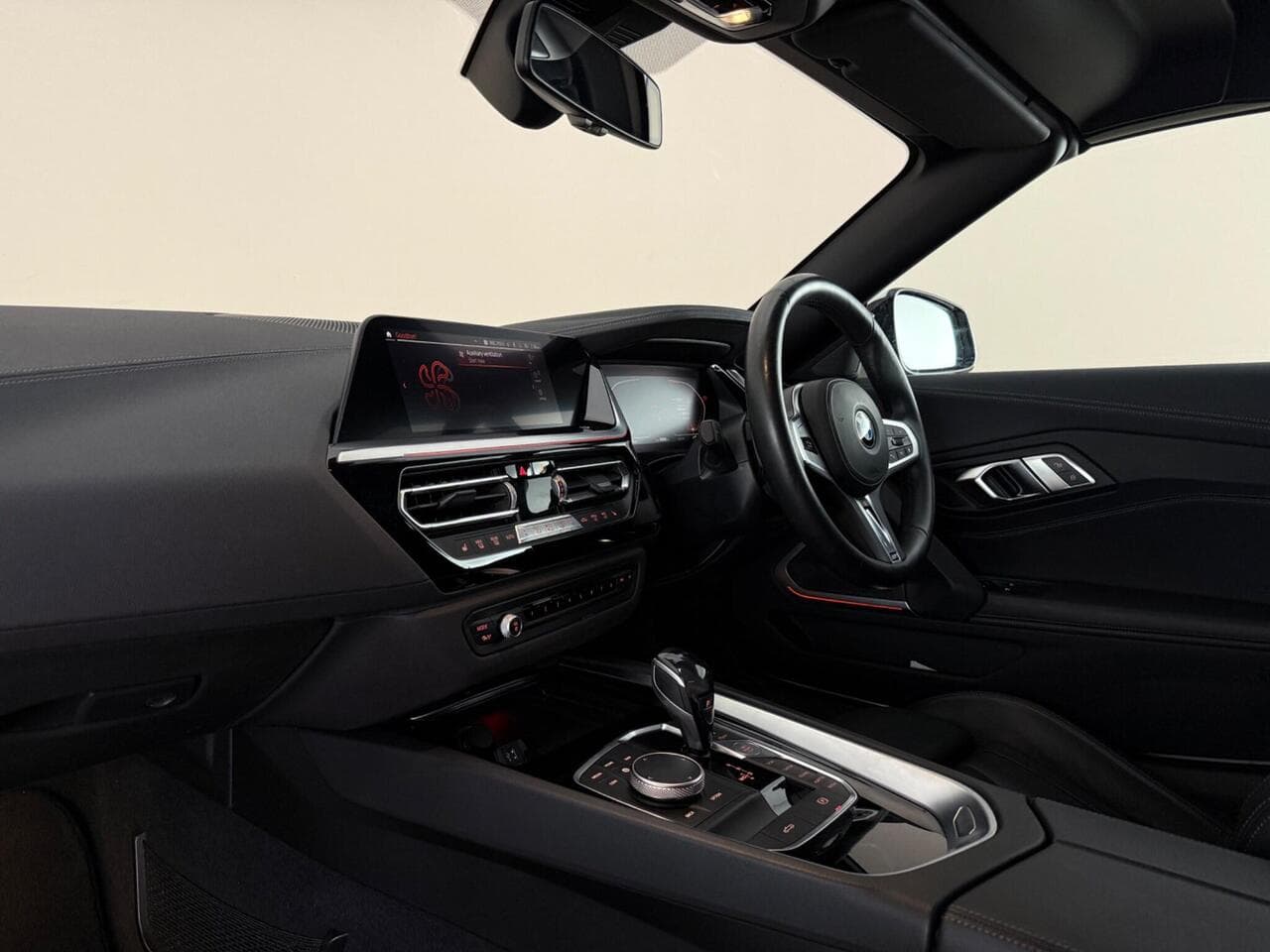 BMW Z4 thumbnail Interior Front