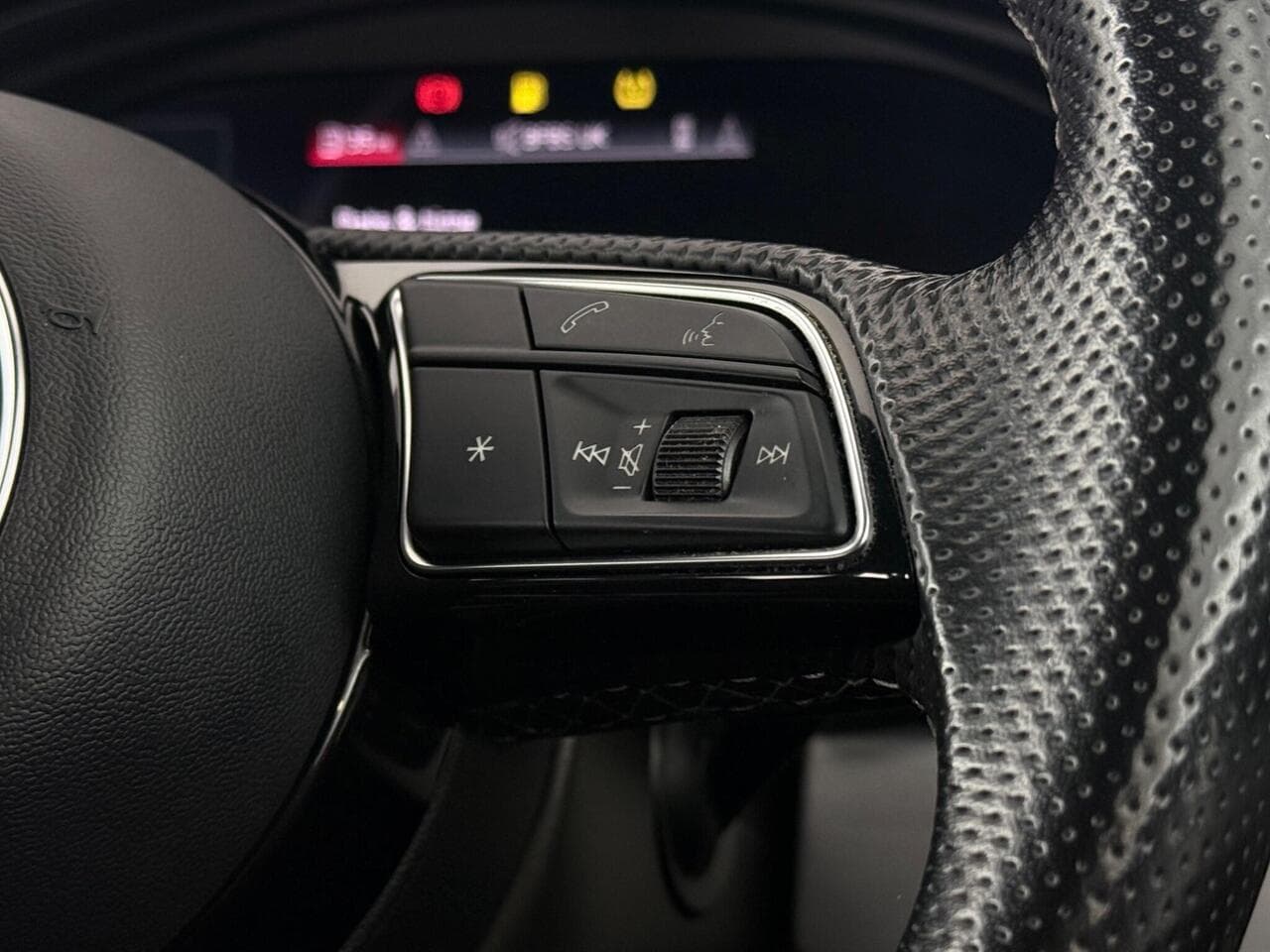 Audi A4 Avant thumbnail Misc Controls