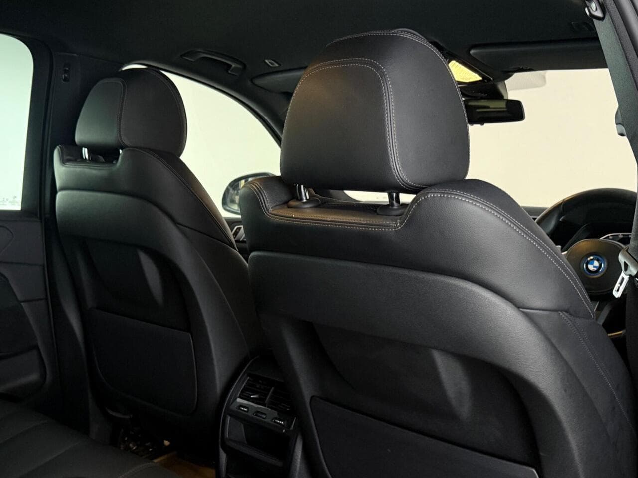 BMW X5 thumbnail Seats Rear