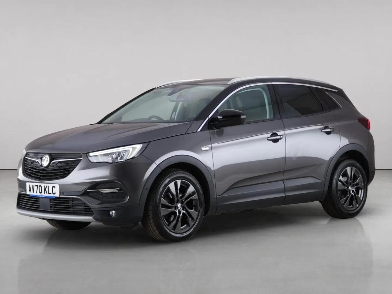 Vauxhall Grandland X thumbnail Front Left