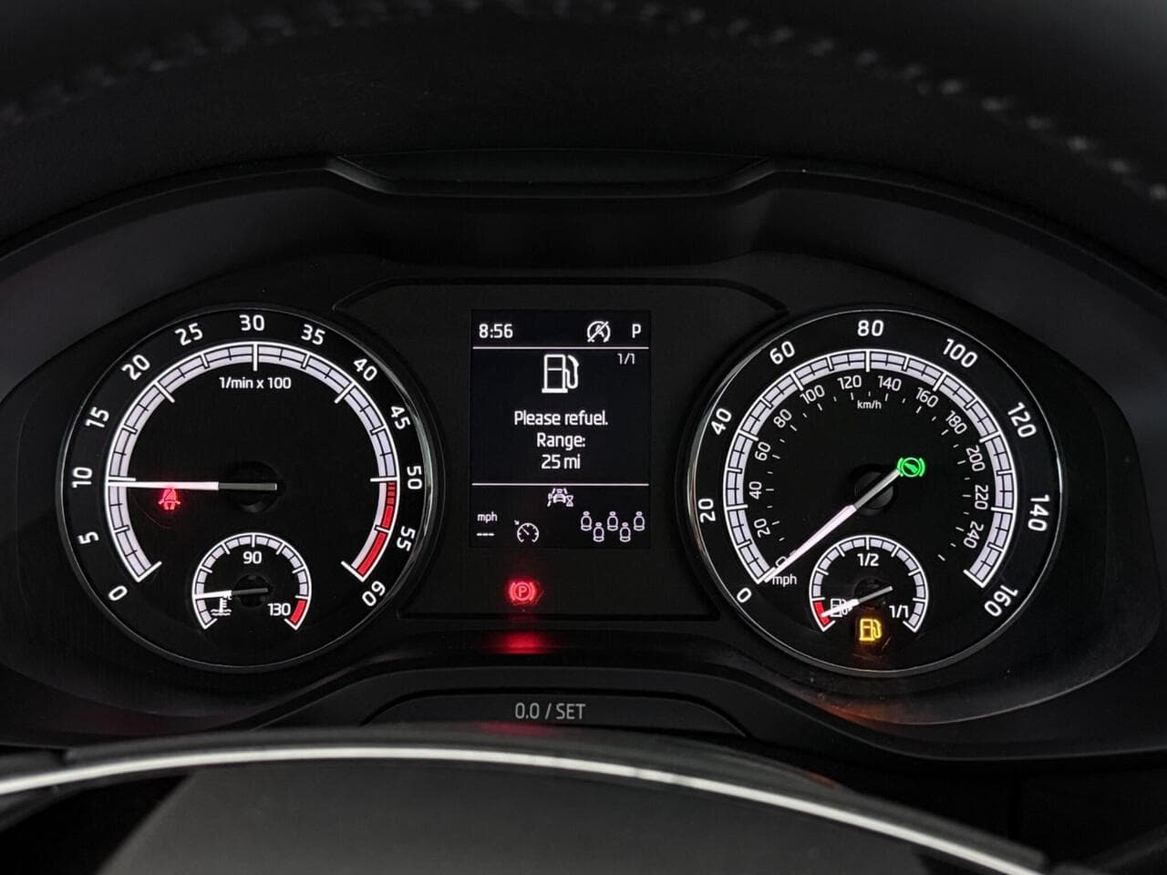 Skoda Kodiaq thumbnail Driver Instruments