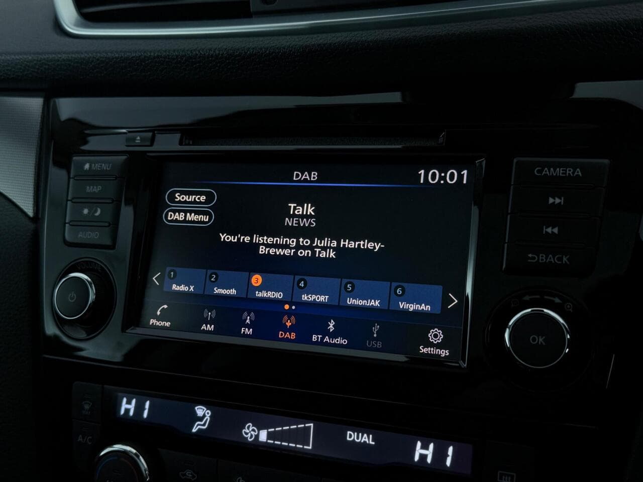 Nissan Qashqai thumbnail Infotainment System
