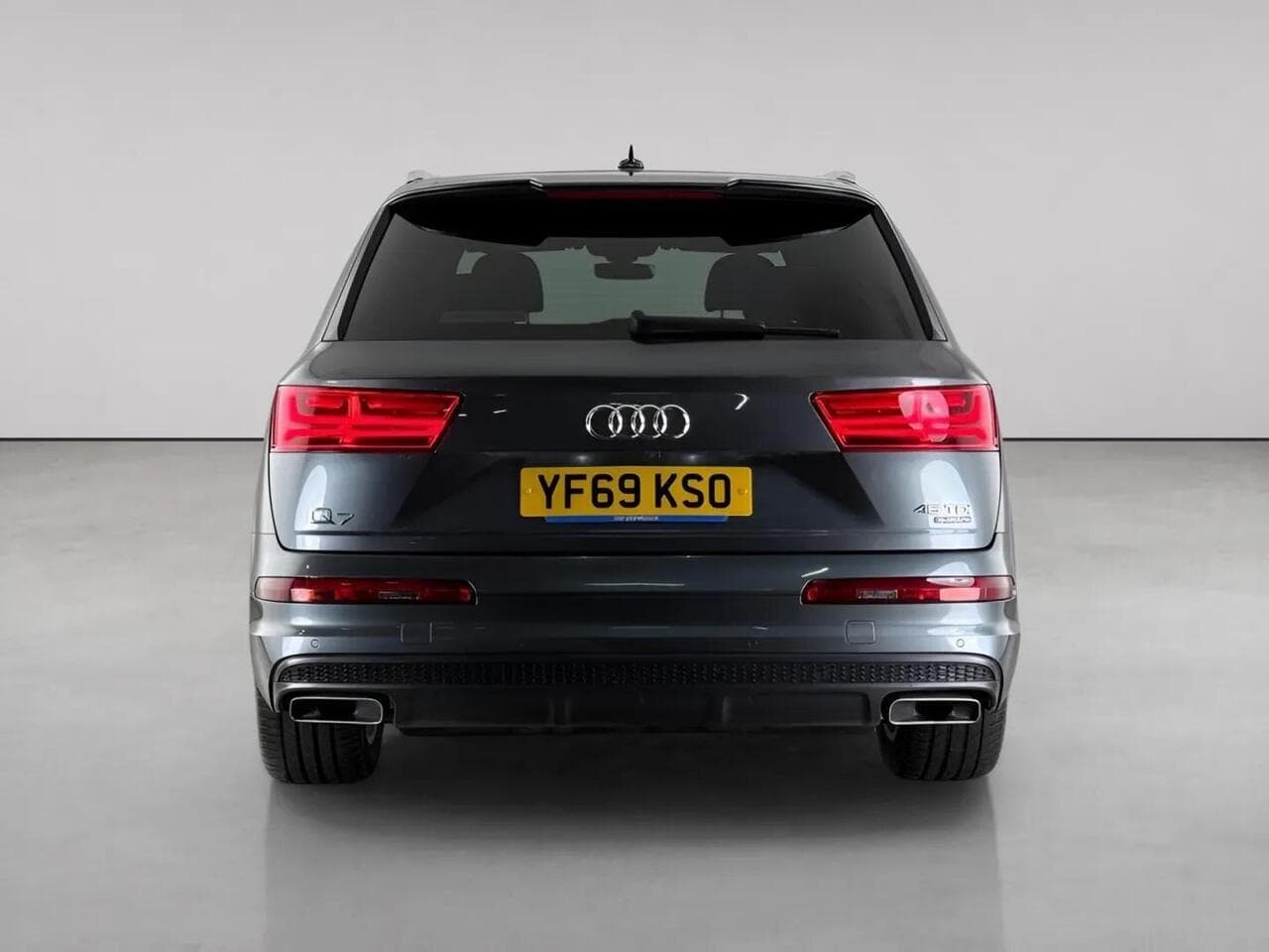 Audi Q7 thumbnail Rear
