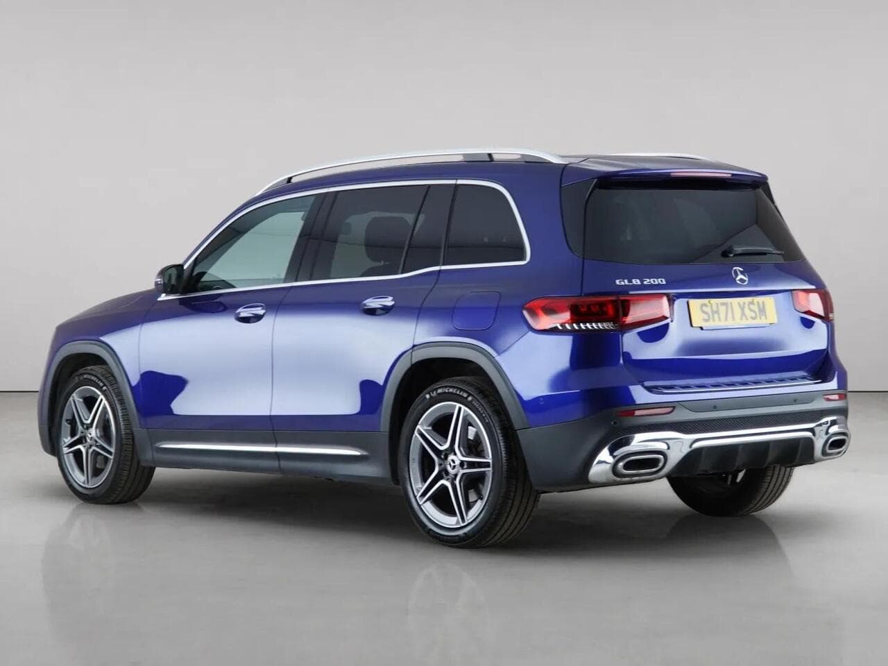 Mercedes-Benz GLB thumbnail Rear Left