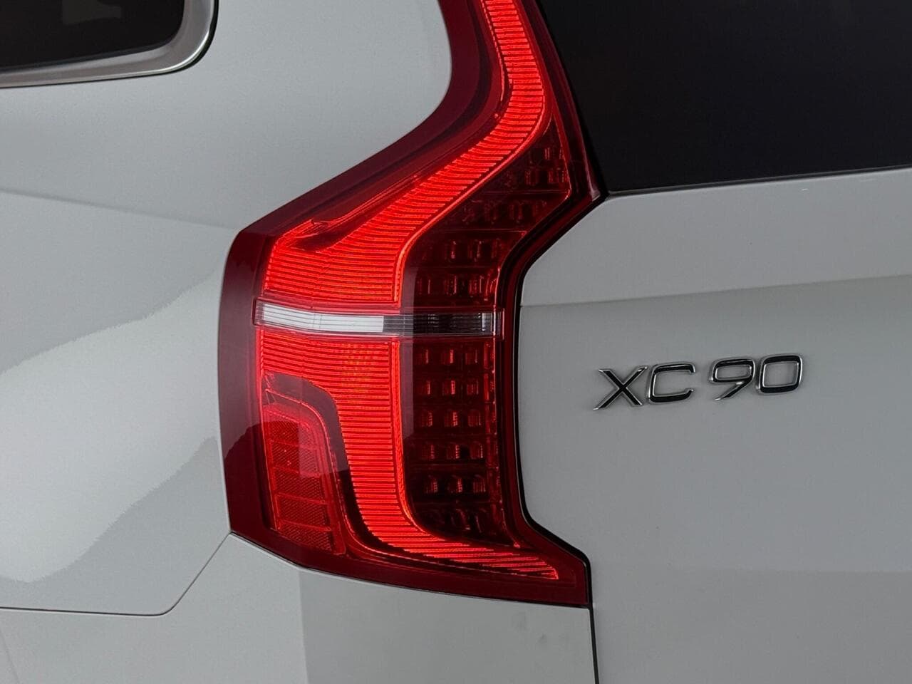Volvo XC90 thumbnail Lights Rear