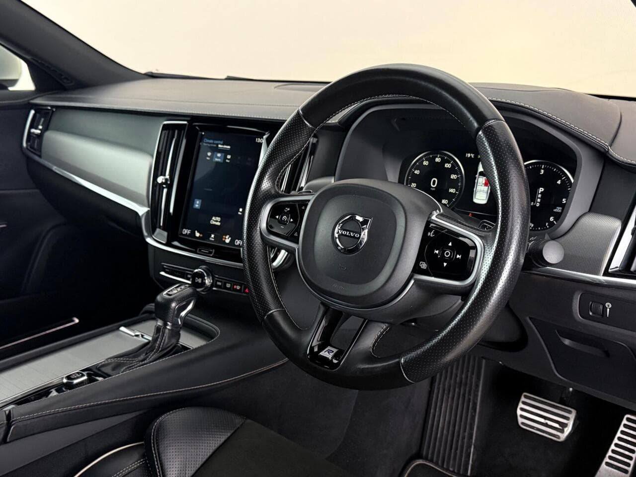 Volvo S90 thumbnail Inconclusive