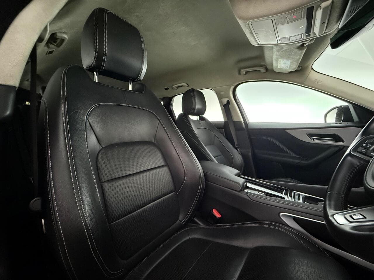 Jaguar F-PACE thumbnail Seat Driver