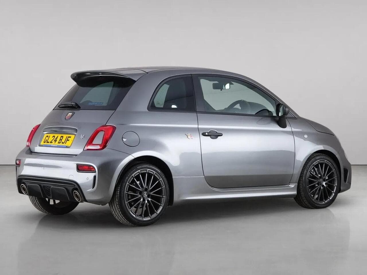 Abarth 595 thumbnail Rear Right