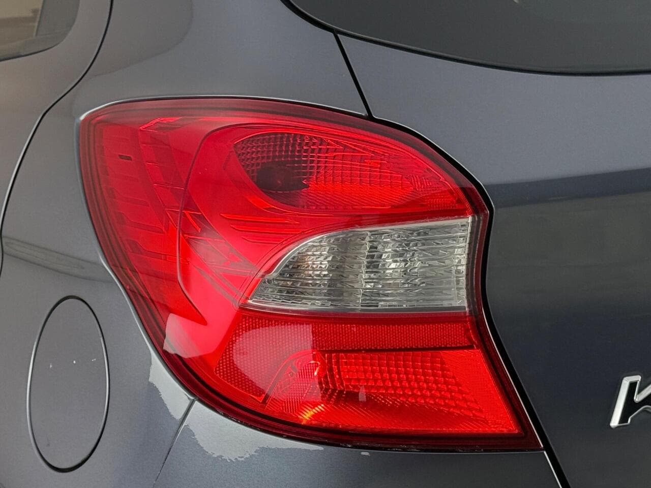 Ford Ka+ thumbnail Lights Rear