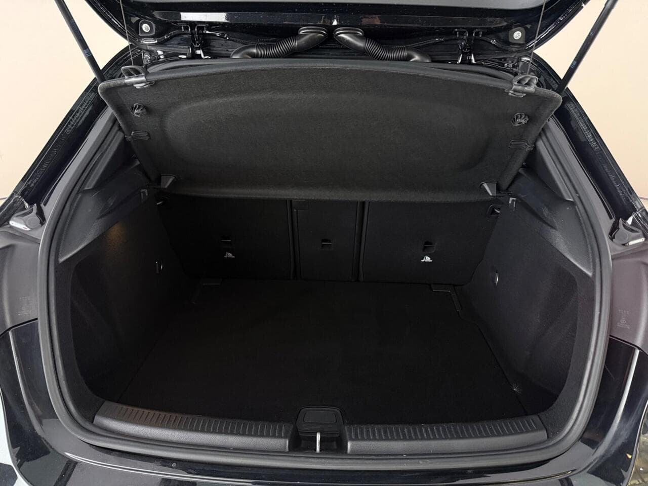 Mercedes-Benz A Class thumbnail Boot