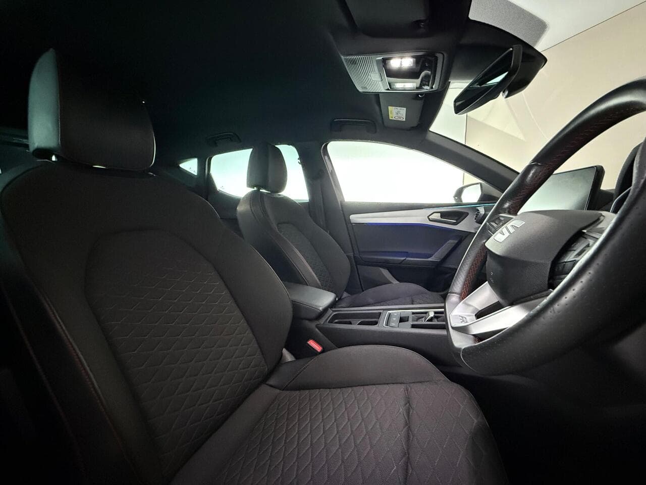 SEAT Leon thumbnail Inconclusive