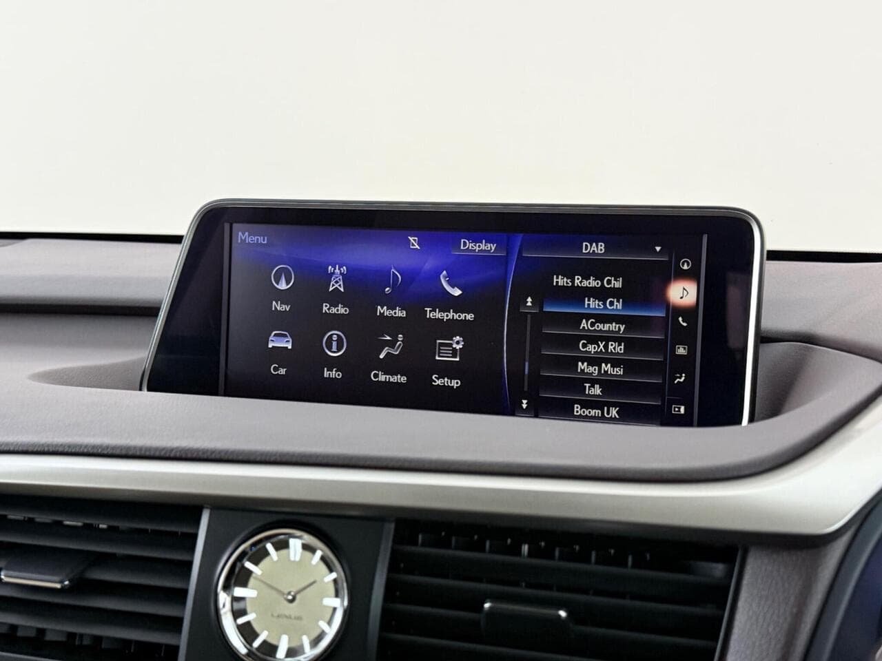 Lexus RX thumbnail Infotainment System