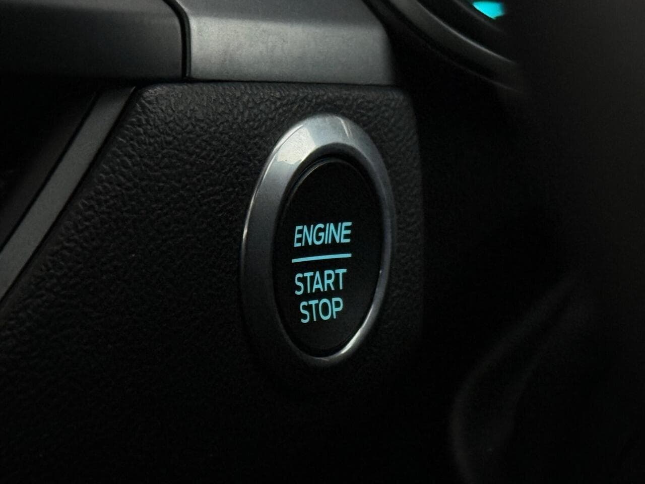 Ford Focus thumbnail Misc Controls