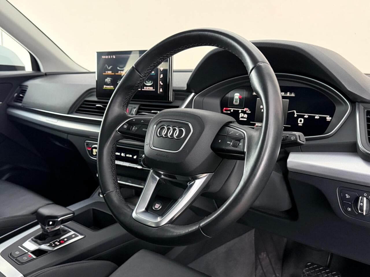 Audi Q5 thumbnail Inconclusive