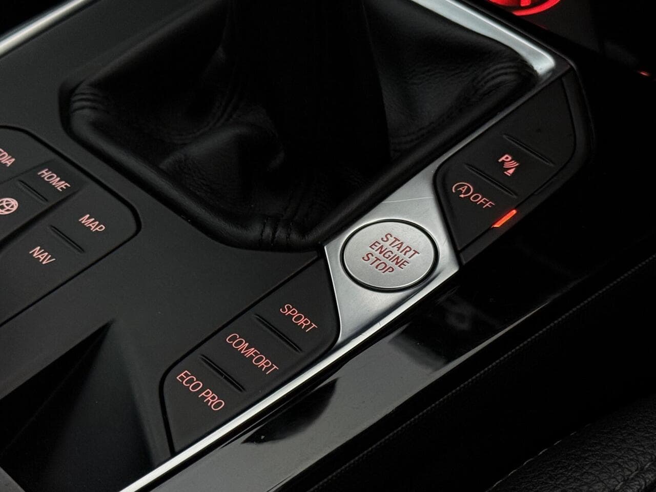 BMW 2 Series Gran Coupe thumbnail Interior Front