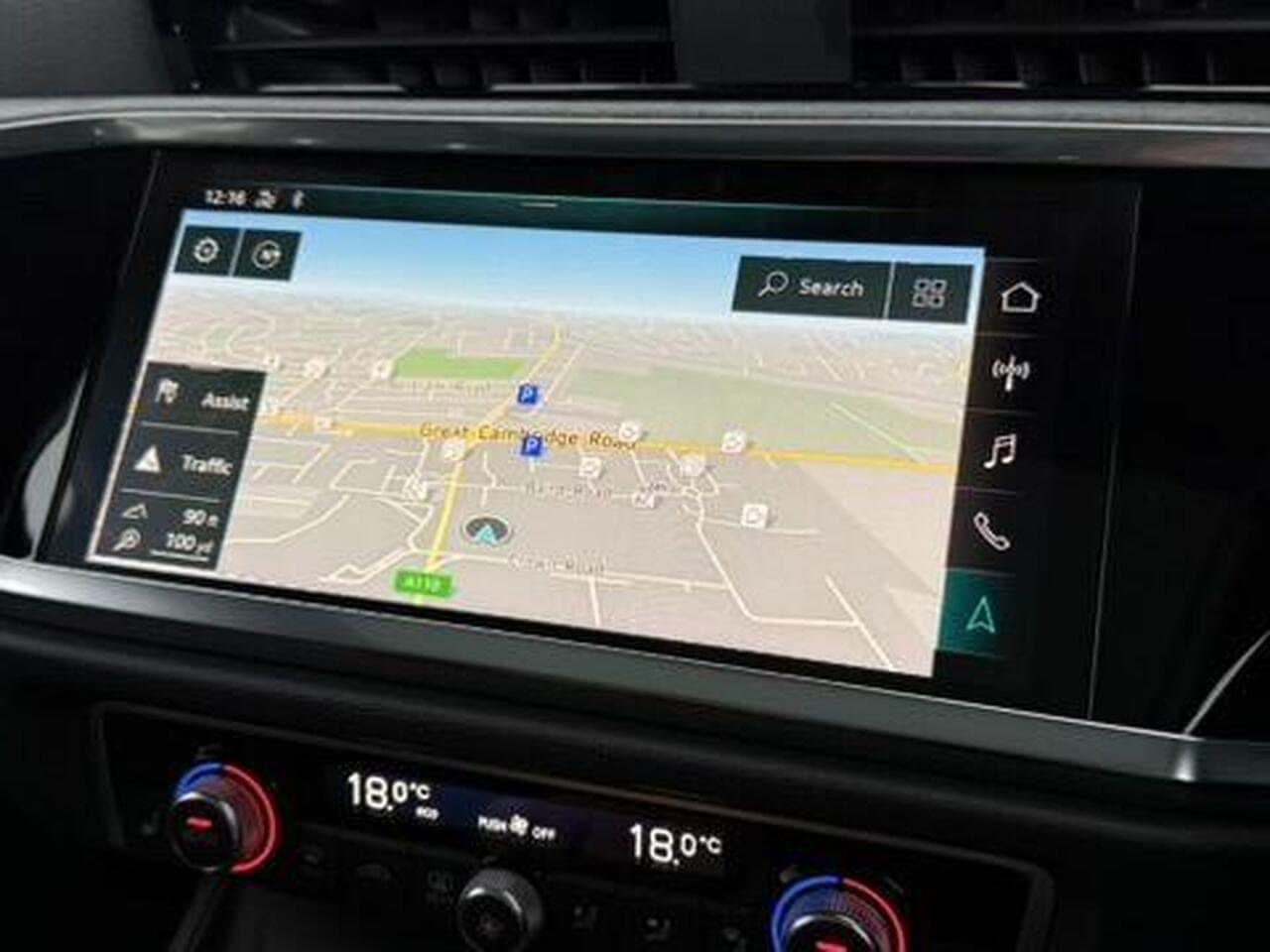 Audi Q3 thumbnail Infotainment System