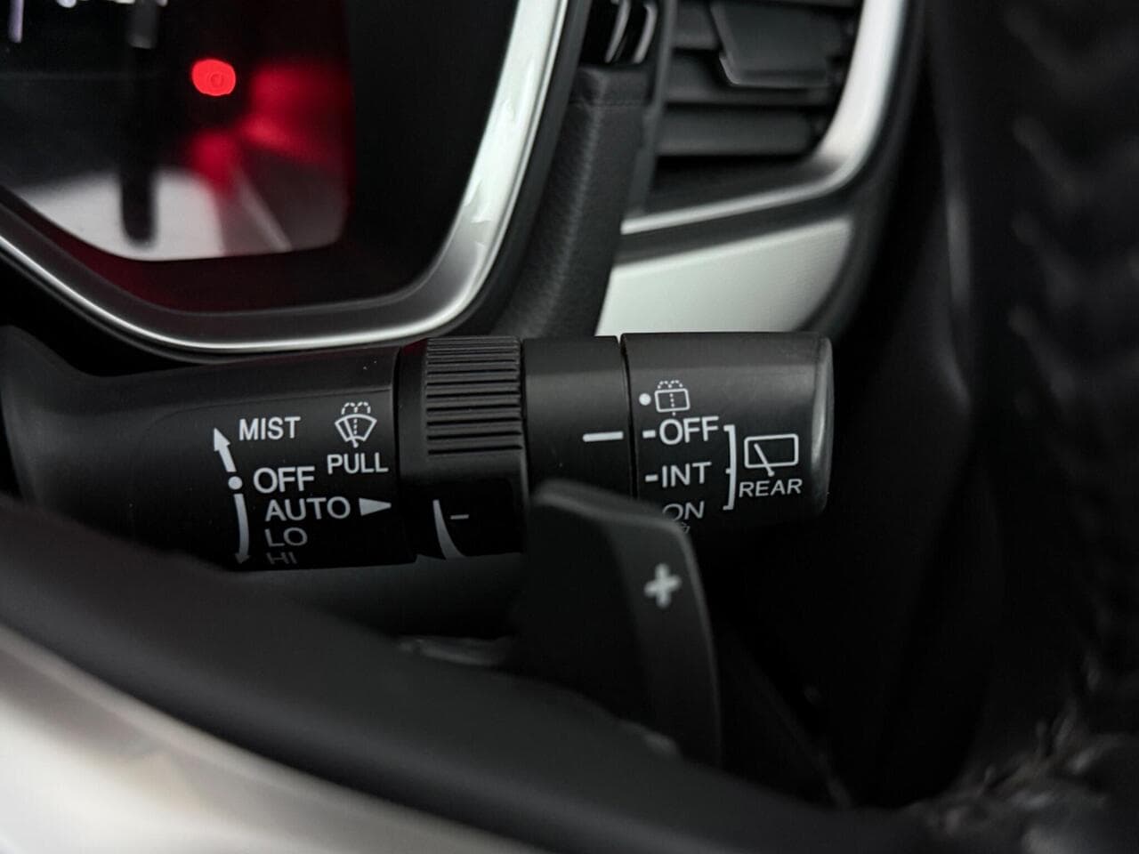 Honda CR-V thumbnail Misc Controls