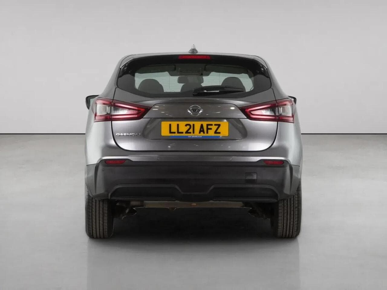 Nissan Qashqai thumbnail Rear