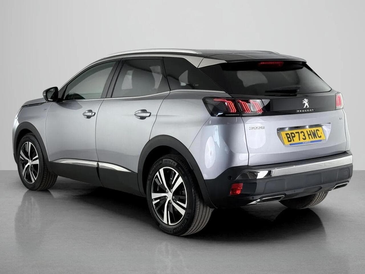 Peugeot 3008 thumbnail Rear Left