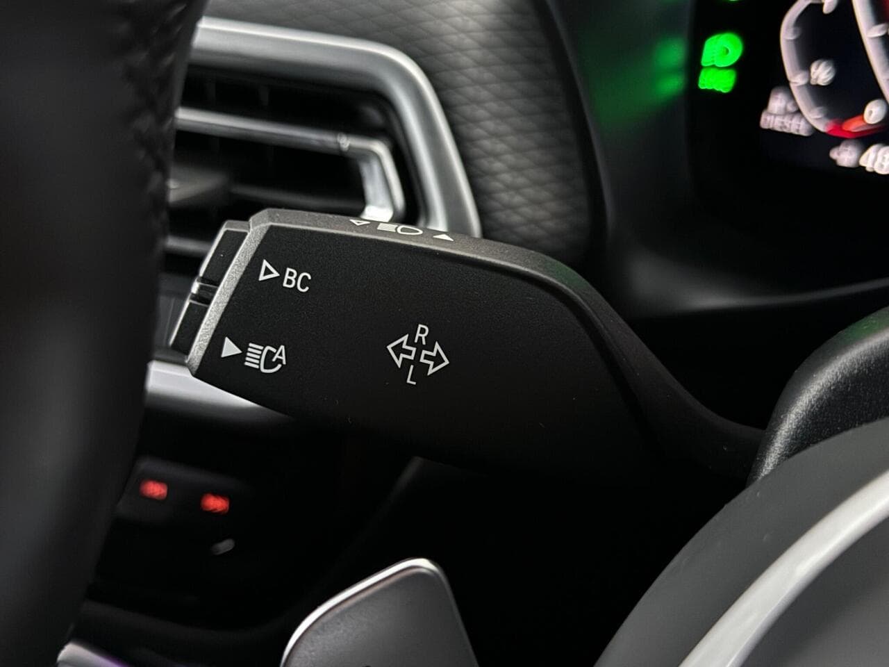 BMW X3 thumbnail Misc Controls