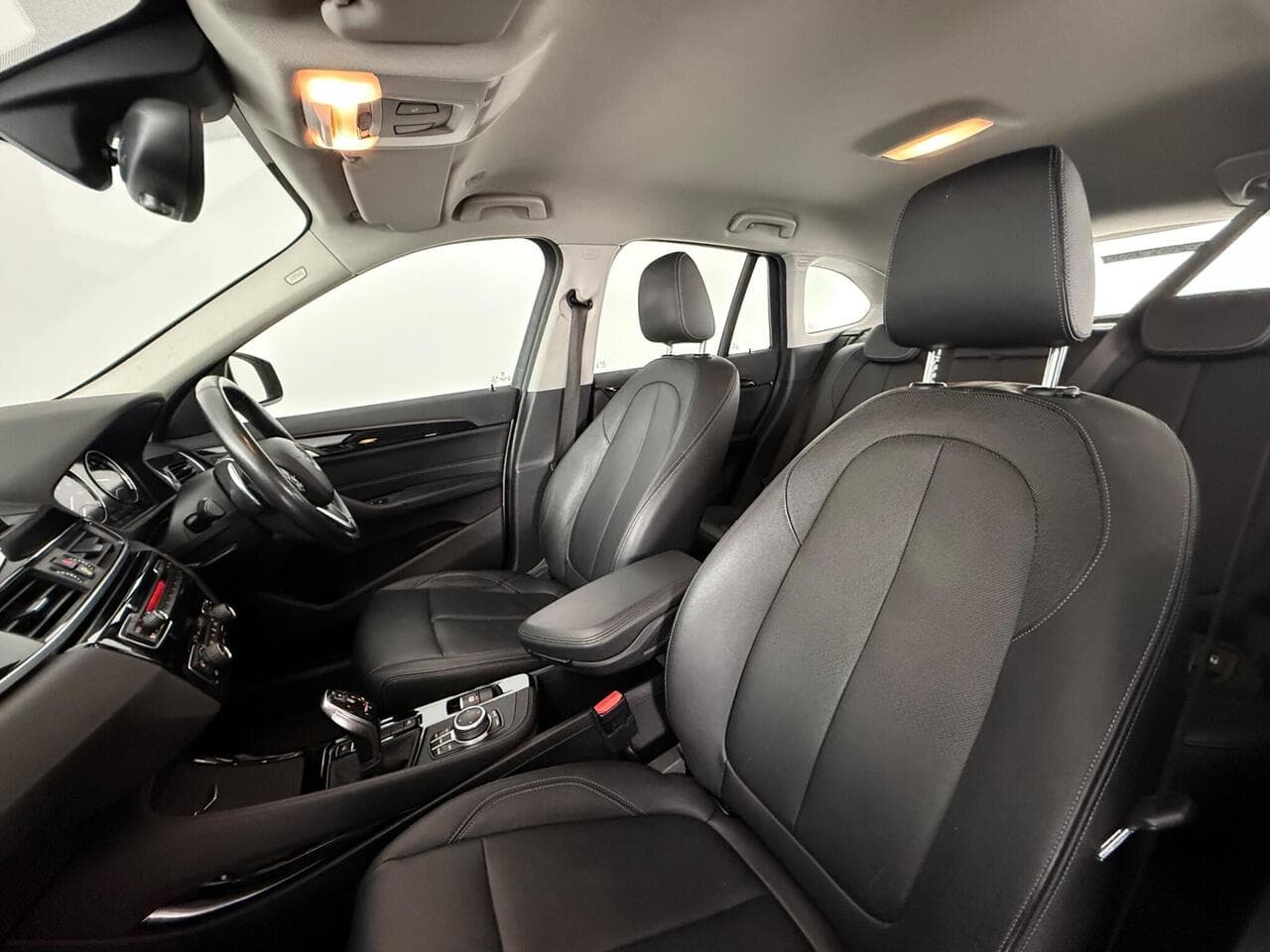 BMW X1 thumbnail Seat Front Passenger