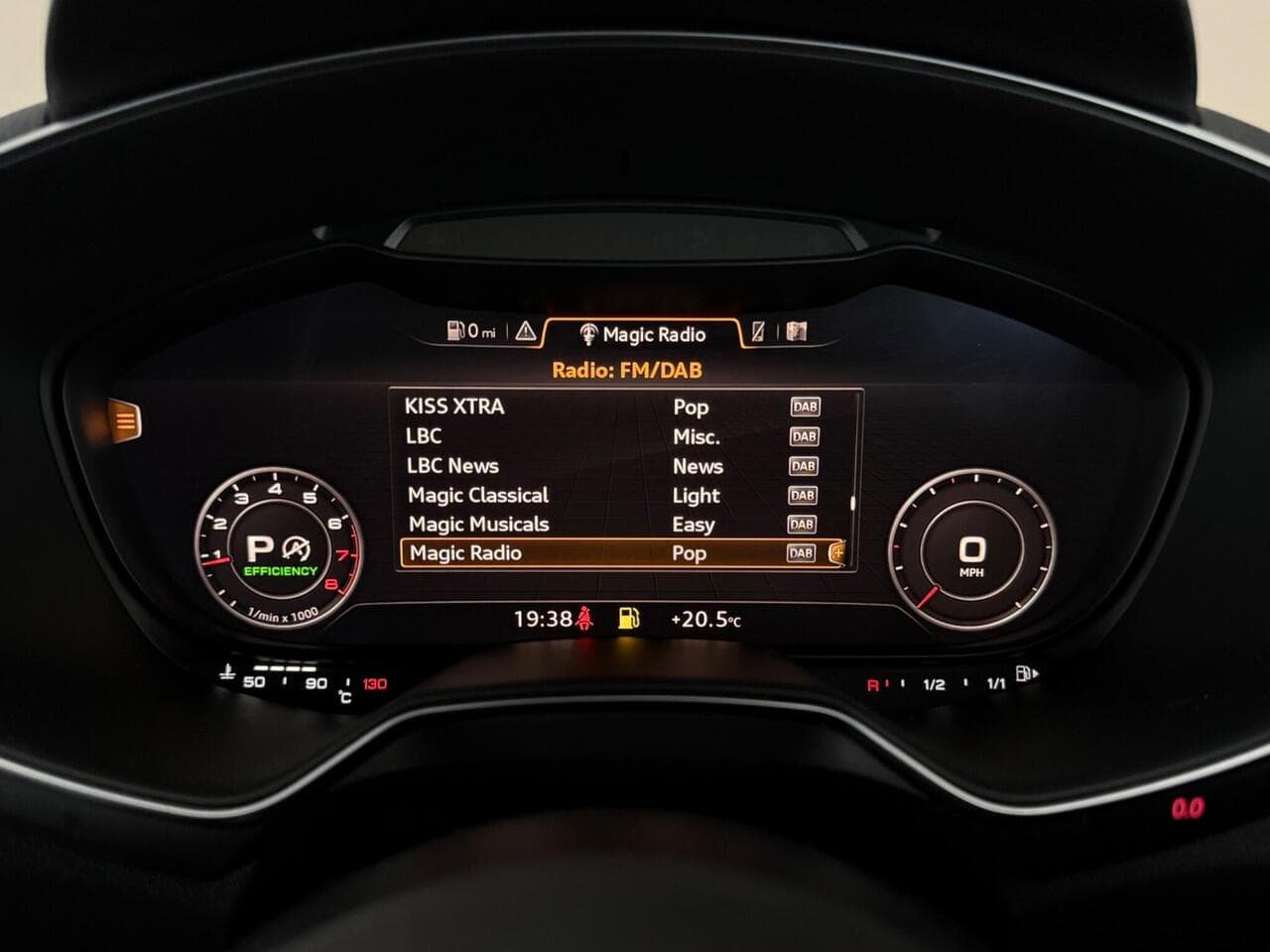 Audi TT thumbnail Driver Instruments