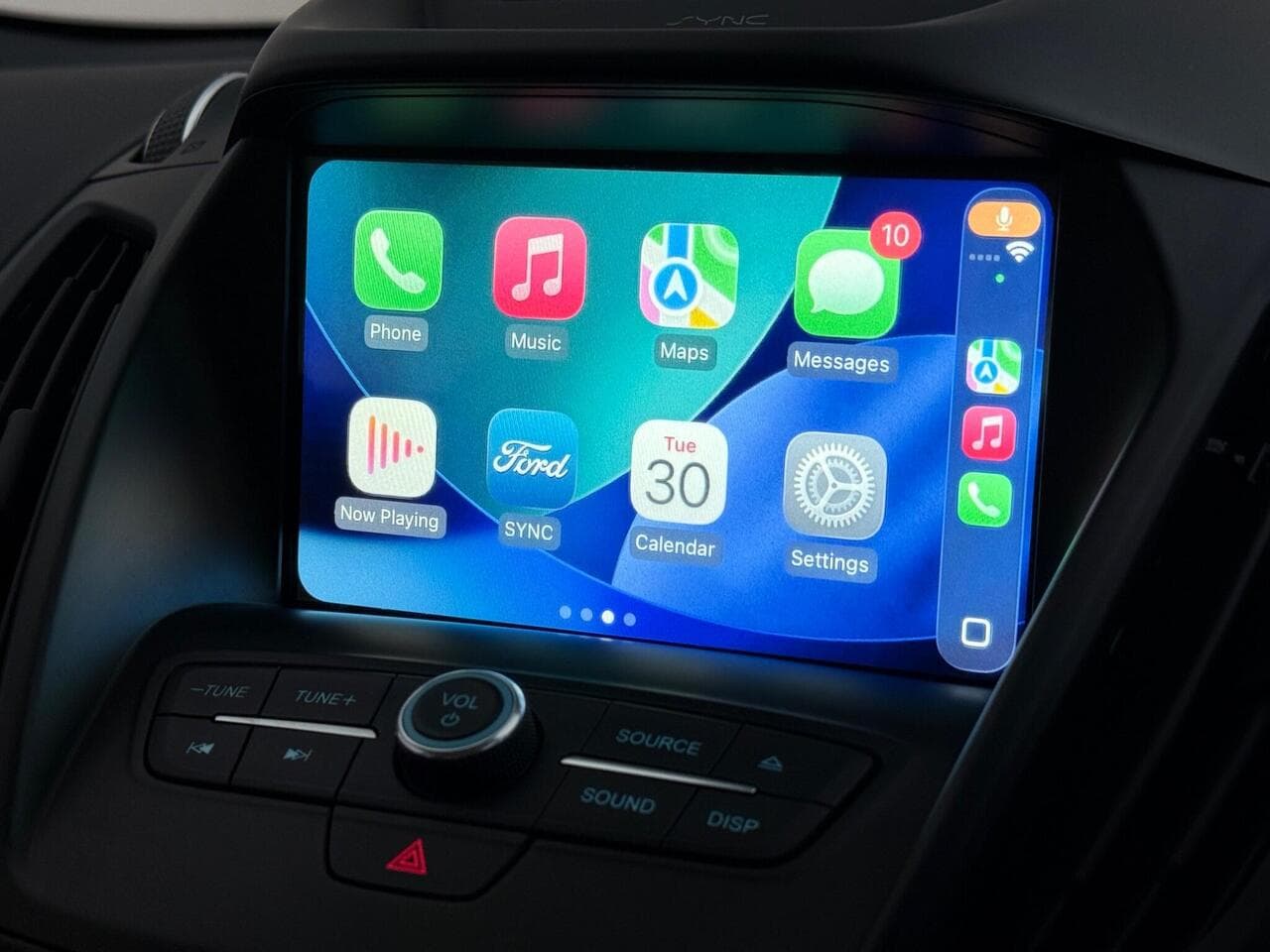 Ford Kuga thumbnail Infotainment System