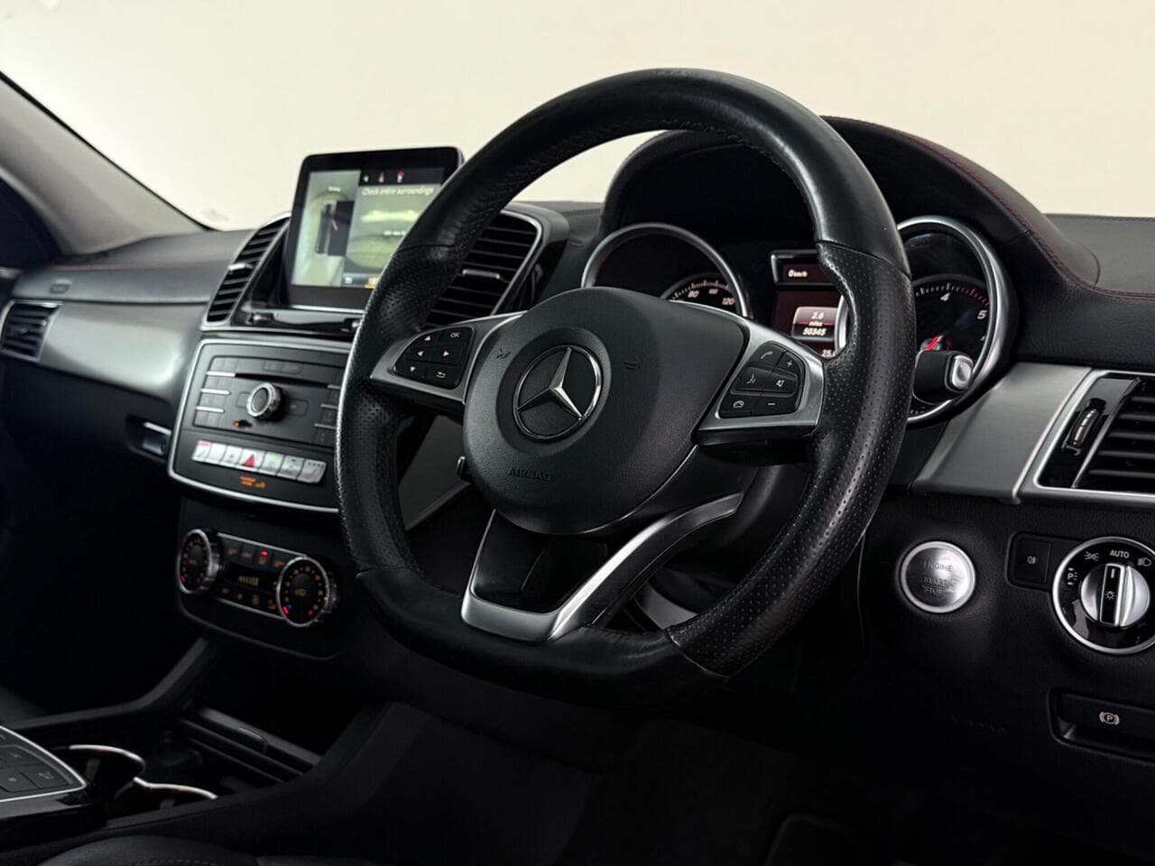 Mercedes-Benz GLE thumbnail Inconclusive