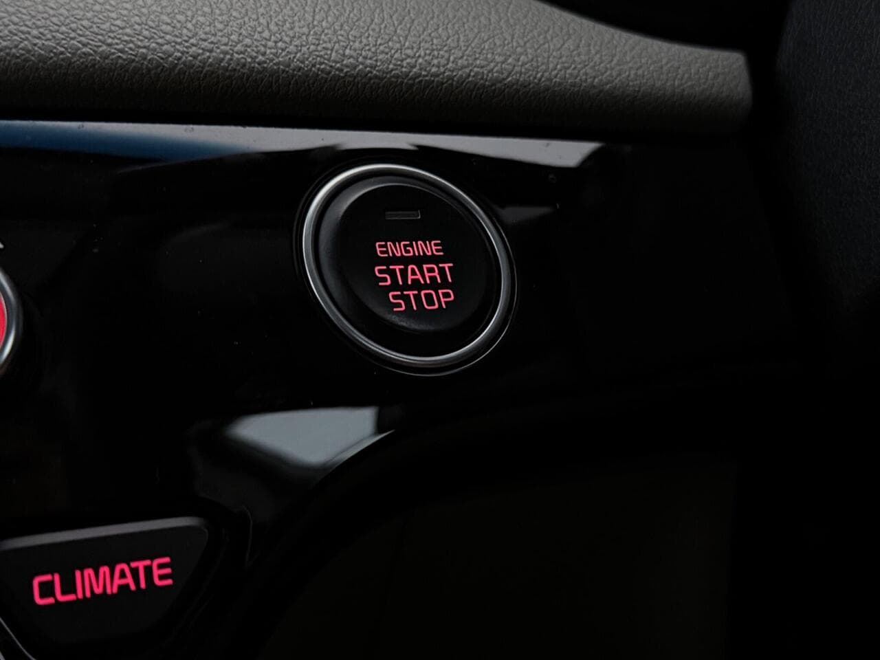 Kia Sportage thumbnail Misc Controls