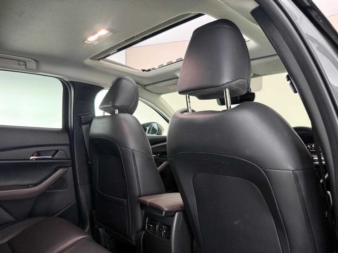 Mazda CX-30 thumbnail Seats Rear