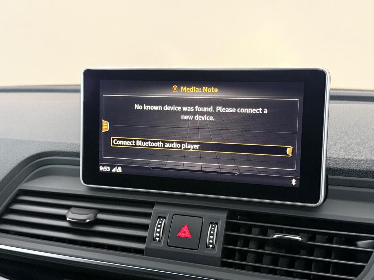 Audi Q5 thumbnail Infotainment System