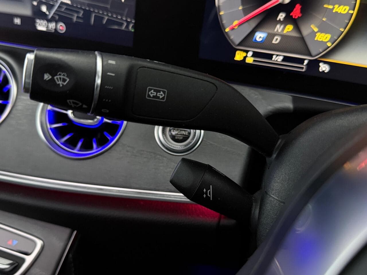 Mercedes-Benz CLS thumbnail Misc Controls