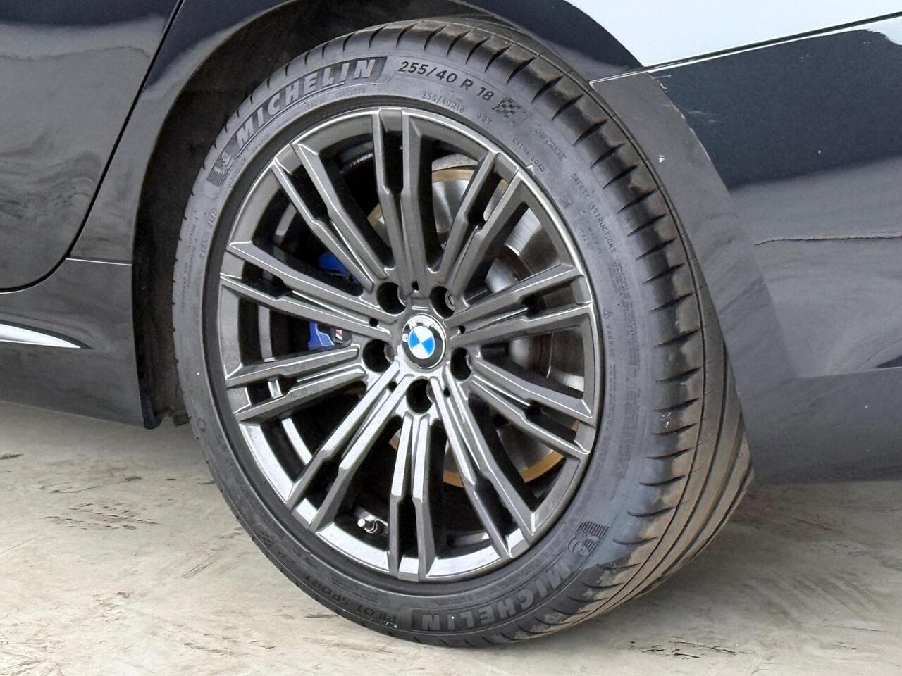 BMW 3 Series thumbnail Wheel