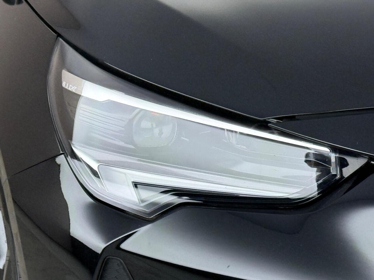 Vauxhall Corsa thumbnail Lights Front