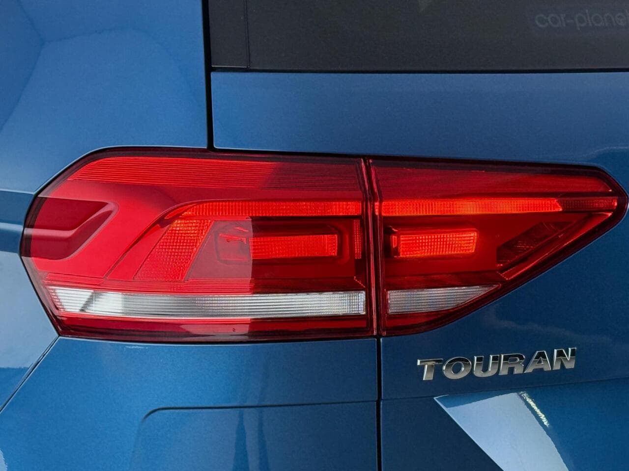 Volkswagen Touran thumbnail Lights Rear