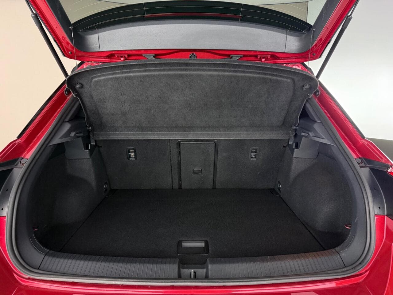 Volkswagen T-Roc thumbnail Boot