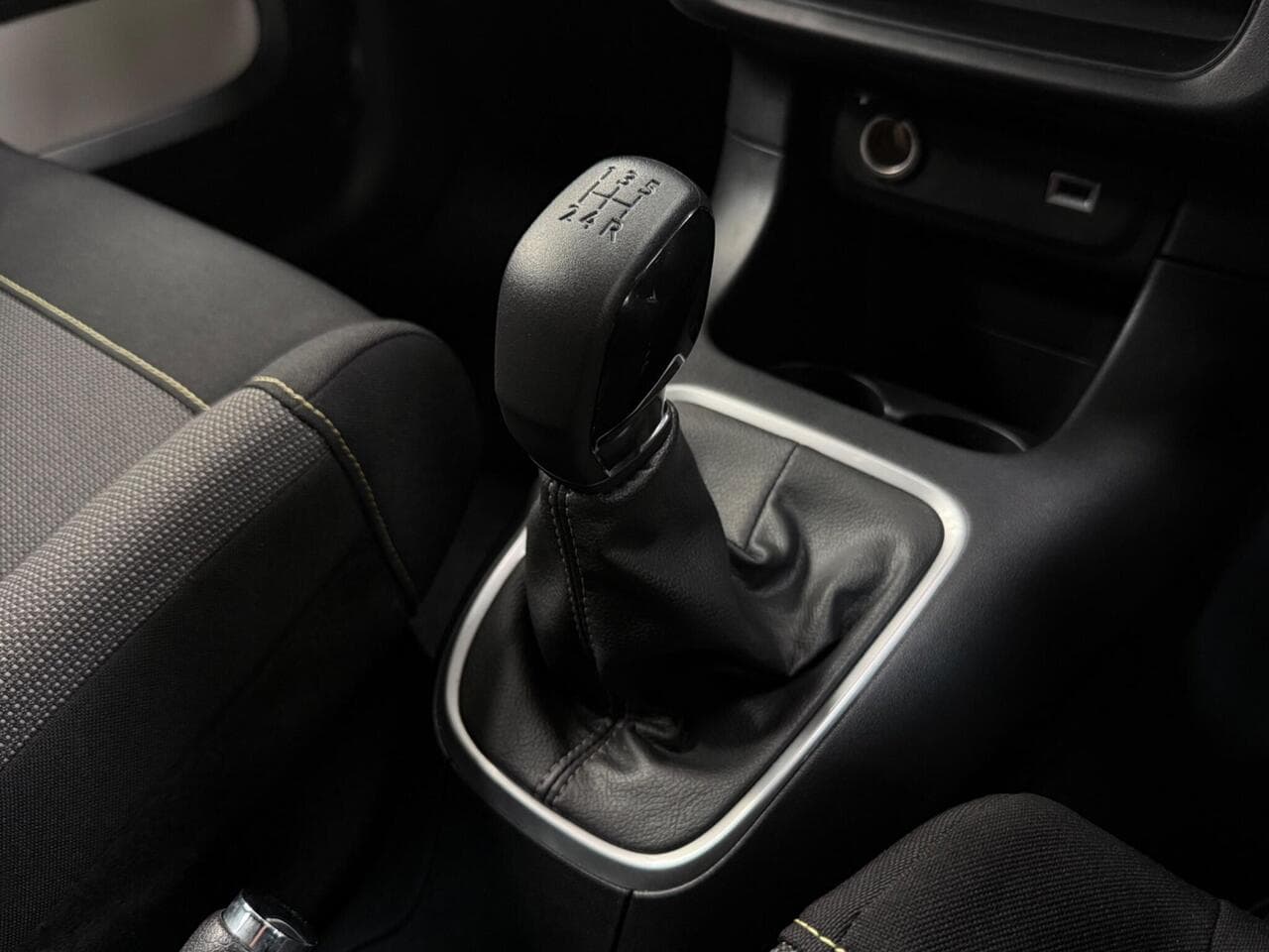 Citroen C3 thumbnail Interior Front