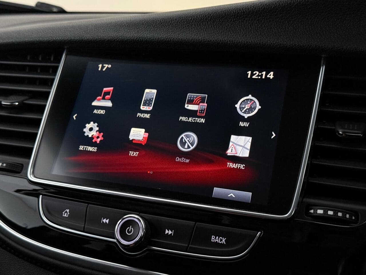Vauxhall Mokka X thumbnail Infotainment System