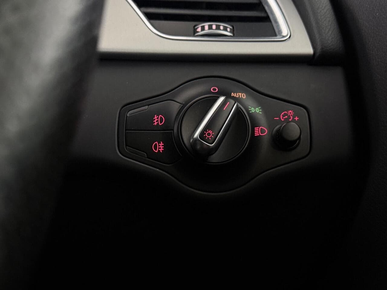 Audi A5 thumbnail Misc Controls