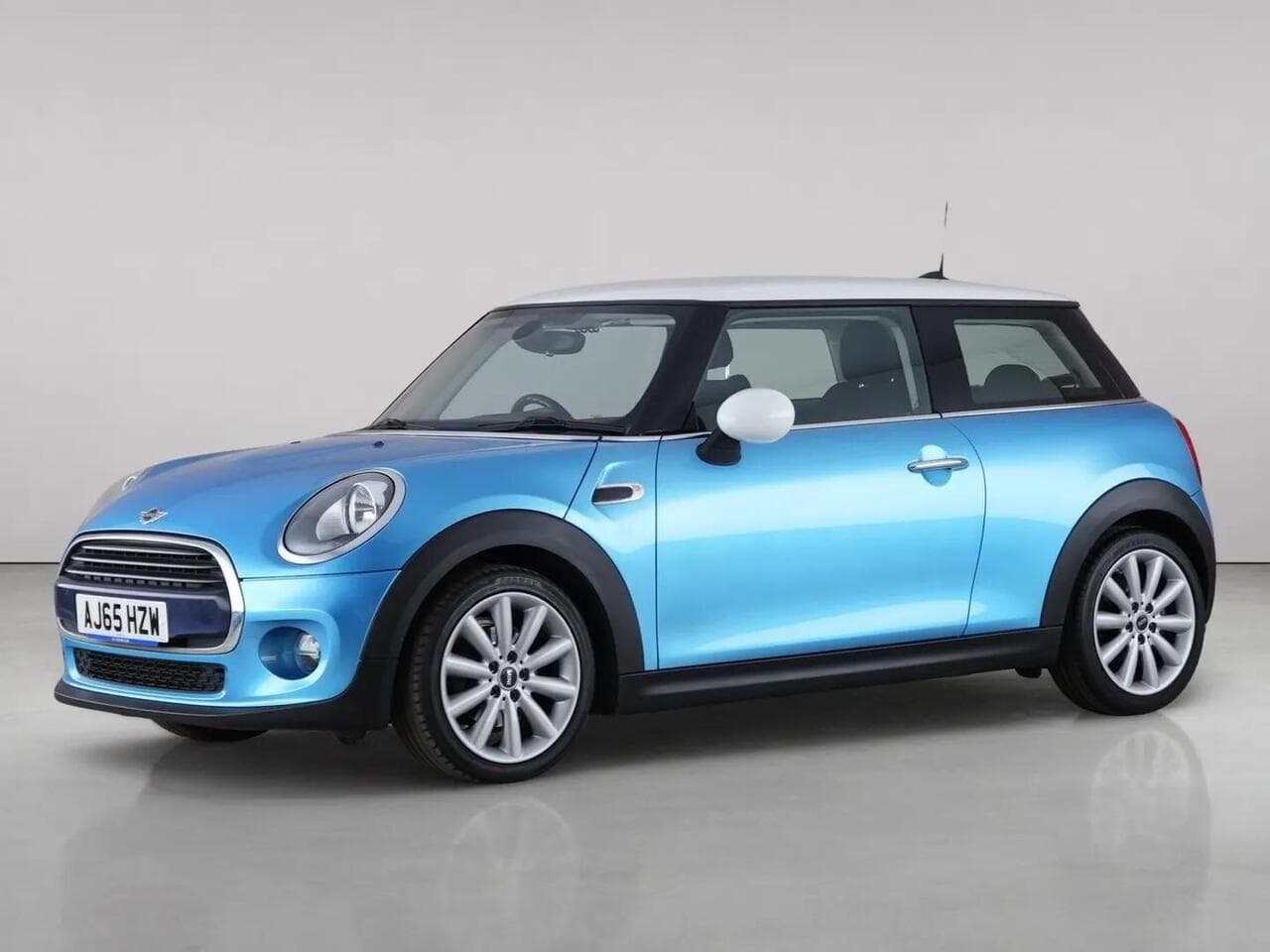 MINI Hatch thumbnail Front Left