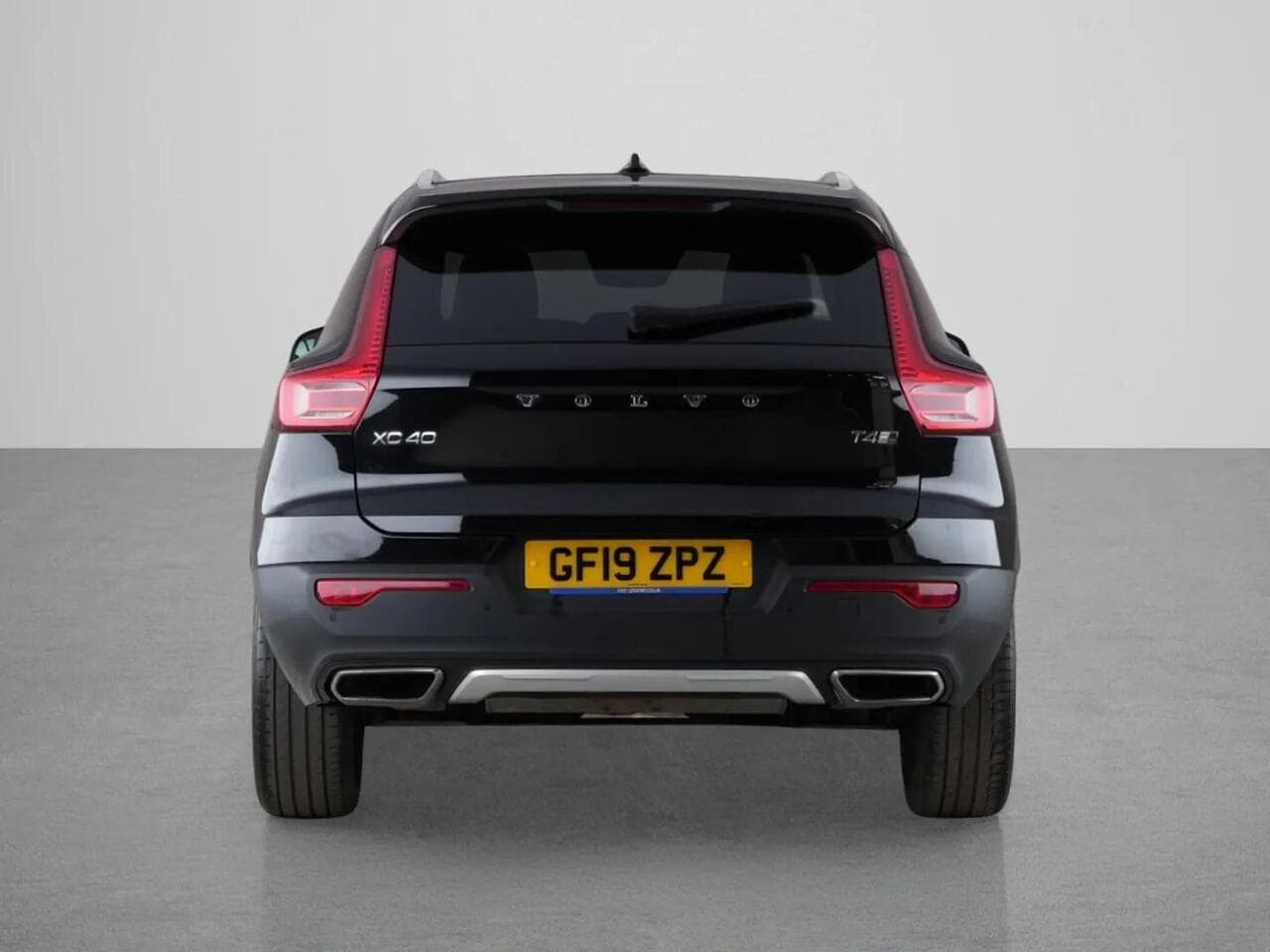 Volvo XC40 thumbnail Rear