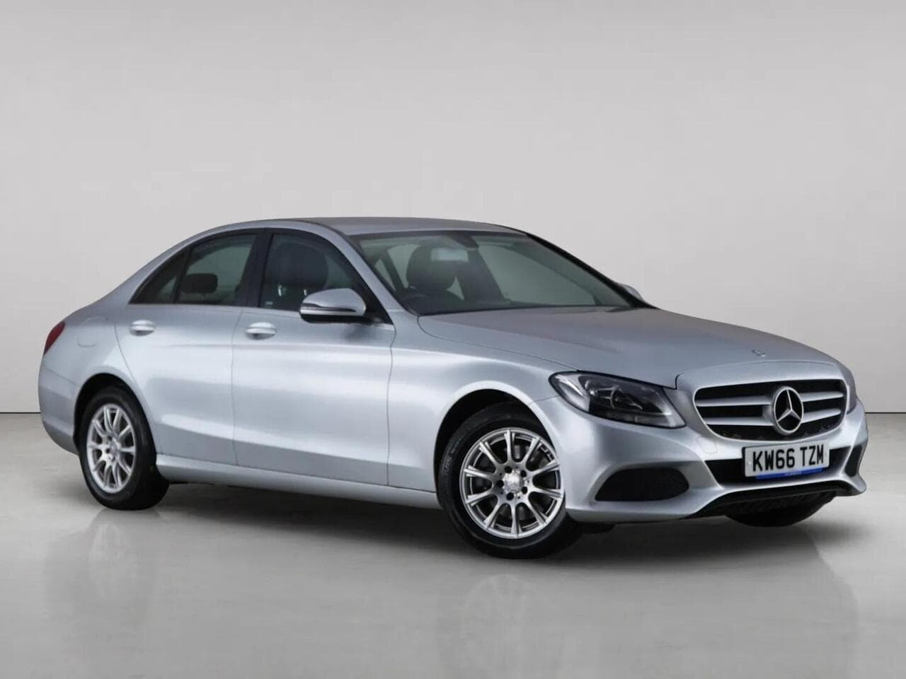 Mercedes-Benz C Class - Mercedes-Benz C Class 2.0 C200 SE Euro 6 (s/s) 4dr