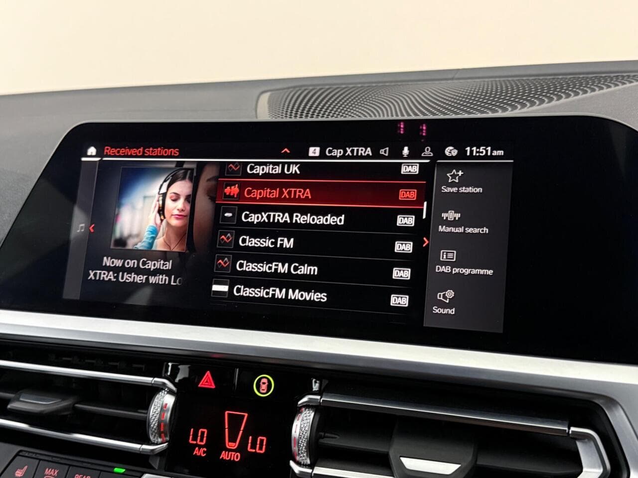 BMW 3 Series thumbnail Infotainment System